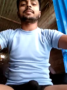 YOUR-LOVER-2: διαδικτυακό σόου στην κάμερα