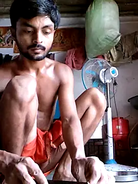 YOUR-LOVER-2 Show Webcam