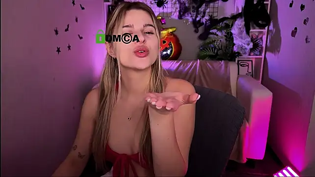 berry_alma Webcamshow
