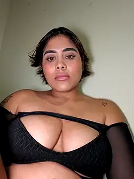 sexystrip02 élő XXX-chatje