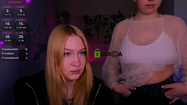 playful_sophie's Webcam Show