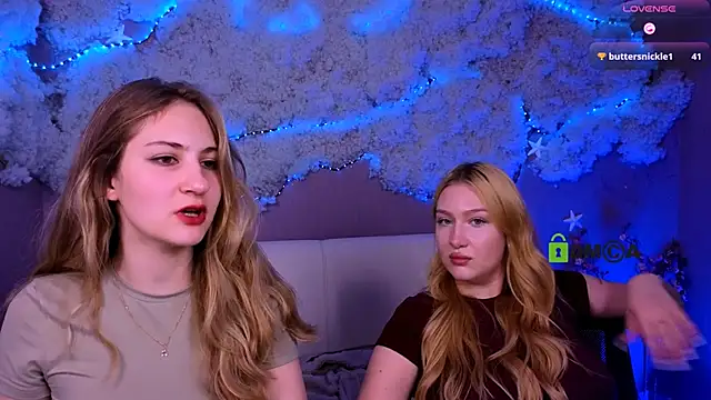 Вебкам-шоу playful_sophie