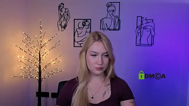 playful_sophie élő XXX-chatje