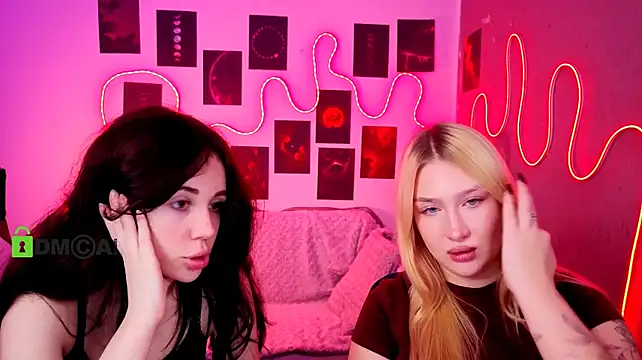 Вебкам-шоу playful_sophie