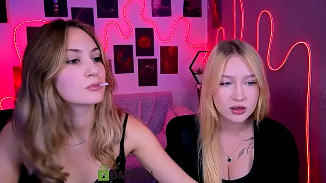 Webkamerová show playful_sophie