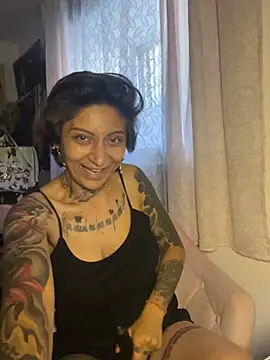 Chat +18 de Lucky_Deniz ao vivo