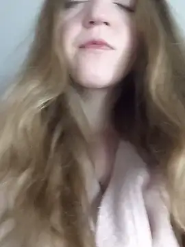 Chat +18 de KattyLuuu ao vivo