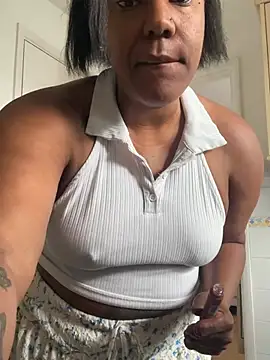 LavenderBuxton's Webcam Show