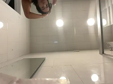 הופעת וובקאם של GIOOOO568