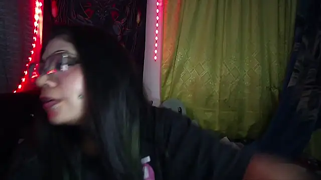 Eta_carinae's Live XXX Chat