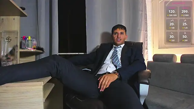 Hideintheoffice's Webcam Show