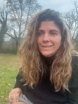 Dreamlove1: διαδικτυακό σόου στην κάμερα