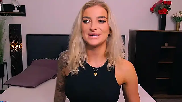 Lia_Benini Webcam-Show