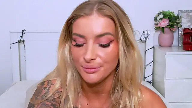 Webkamerová show Lia_Benini