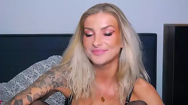 הופעת וובקאם של Lia_Benini