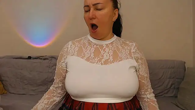 Živý XXX chat HairyVicky