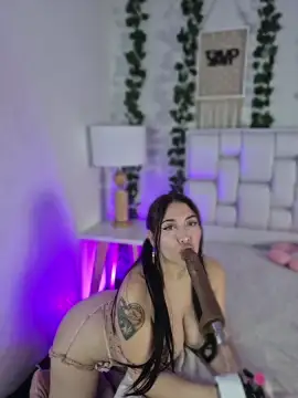 Miaa_gh1's Webcam Show