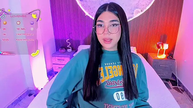 RoseCassie Adlı Modelin Web Kamerası Şovu