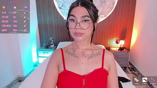 RoseCassie's Webcam Show