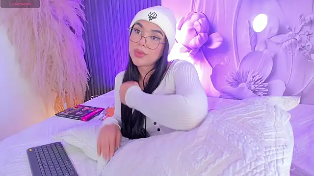 RoseCassie 网络视讯表演