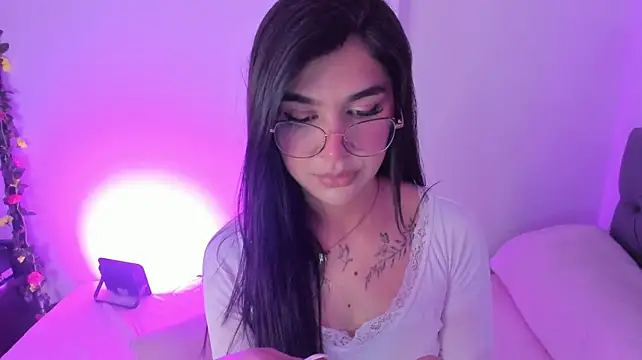 RoseCassie Webcam show