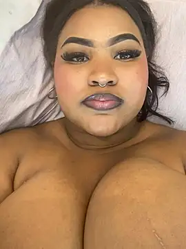AinaraJimenez Chat XXX in diretta