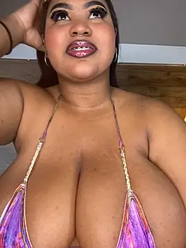 Chat +18 de AinaraJimenez ao vivo