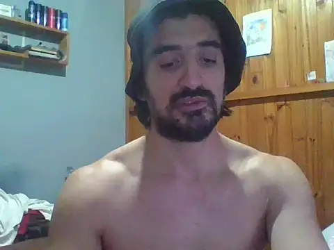 הופעת וובקאם של tanobighorse