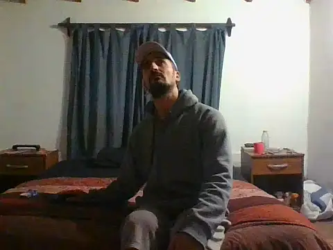 Show modela tanobighorse na web-kameri