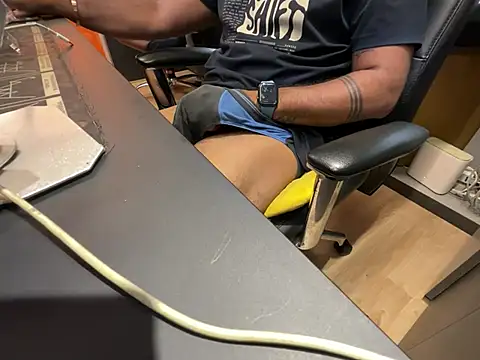 Nil_Talreja 웹캠 쇼