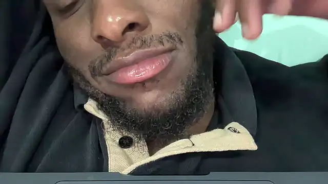 yummyny webcam show