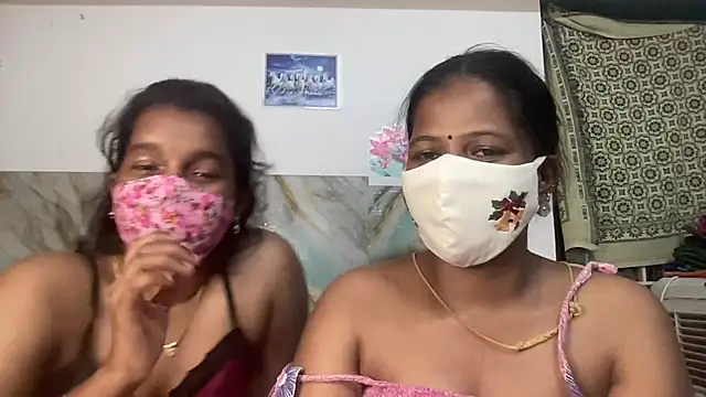 Show de Tamil_Sajitha na webcam
