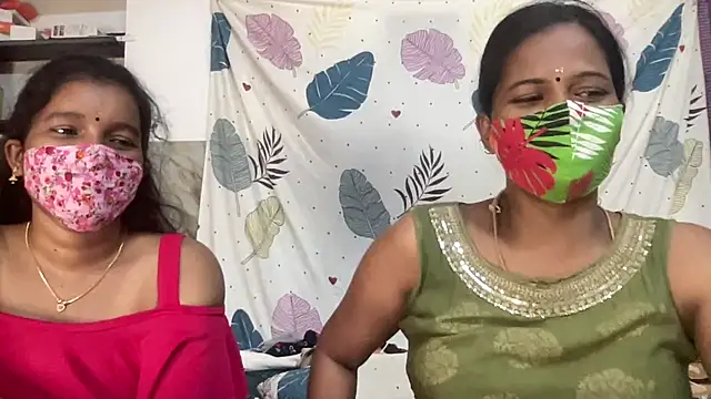 Hot_LoveBirds_ 在線直播表演