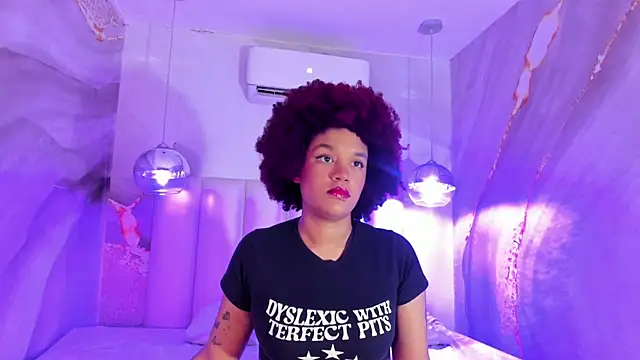 loladupont's Live XXX Chat