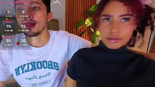 Вебкам-шоу charlottee_white