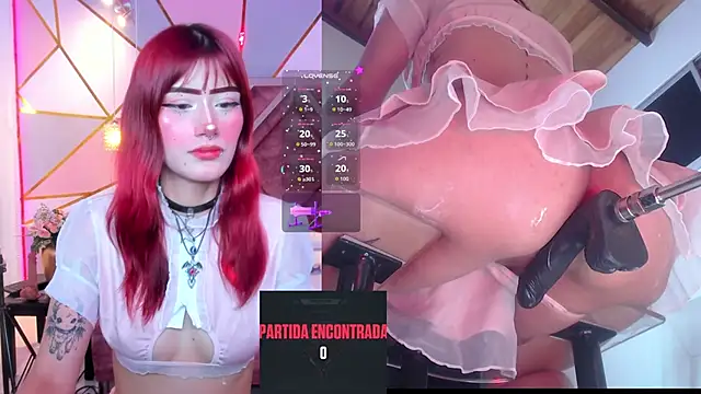Show modela HaileyReid na web-kameri