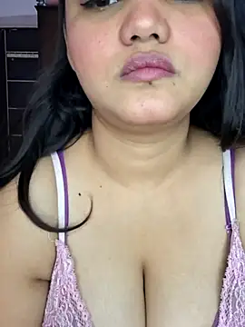 Riya_Stream01's Webcam Show