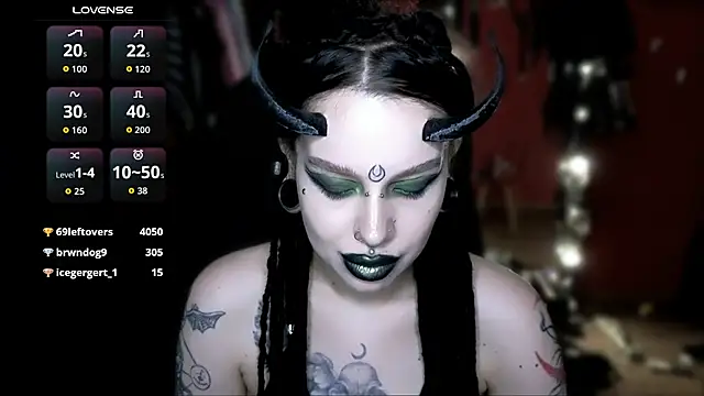 alexx_succubus Chat Room in diretta