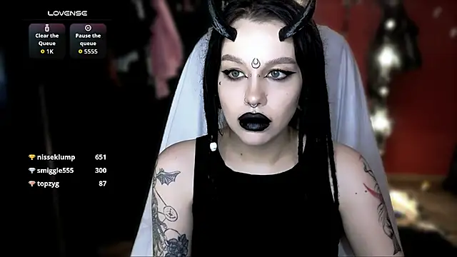 alexx_succubus' Webcam Show