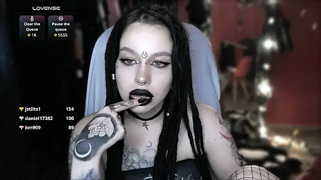alexx_succubus Adlı Modelin Canlı XXX Sohbeti