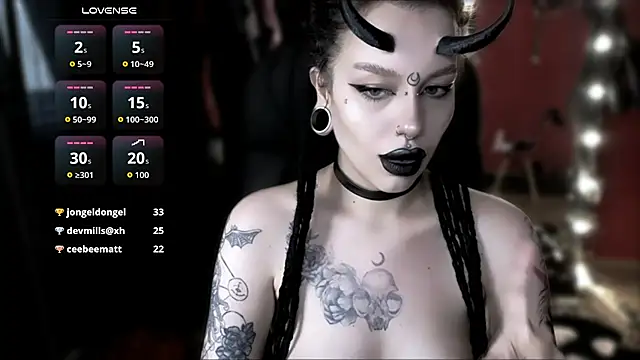 แชท XXX สดของ alexx_succubus