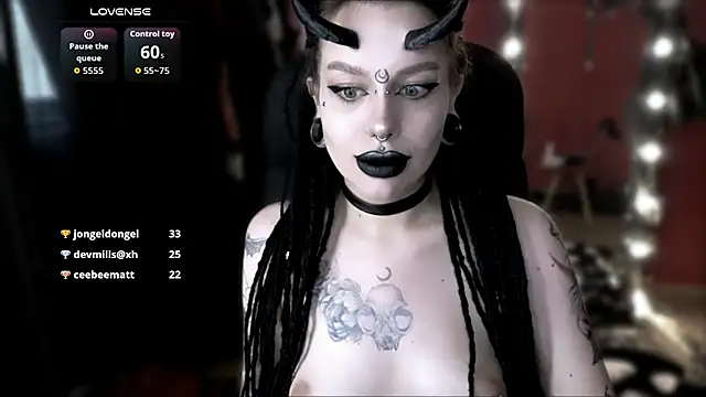 alexx_succubus Adlı Modelin Web Kamerası Şovu