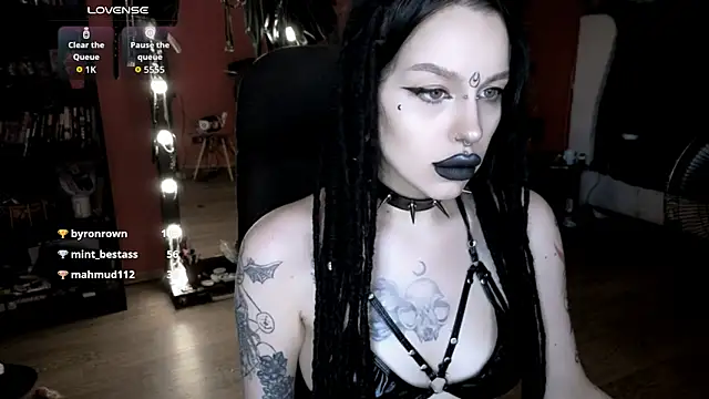 alexx_succubus Obrolan Langsung XXX