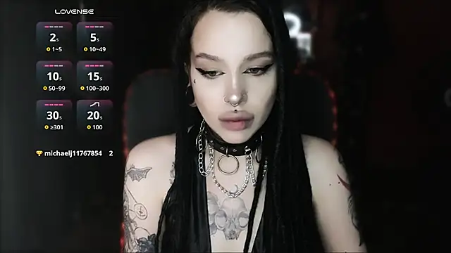 צ'אט XXX בשידור חי של alexx_succubus