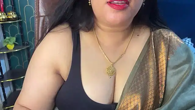 FlatVincy4's Live XXX Chat
