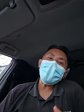 mainakadasi 在線直播表演