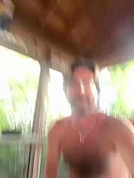 הופעת וובקאם של Johnny_Bottoms