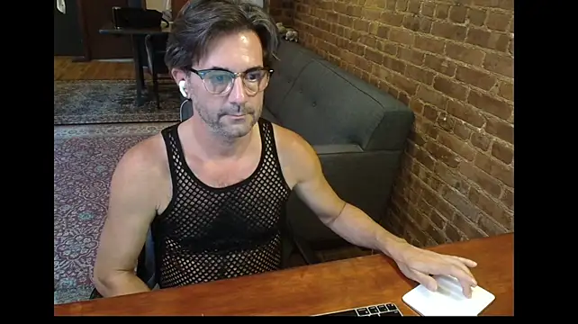 Johnny_Bottoms Adlı Modelin Web Kamerası Şovu