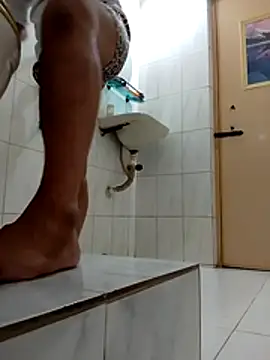 عرض كام GildanK18