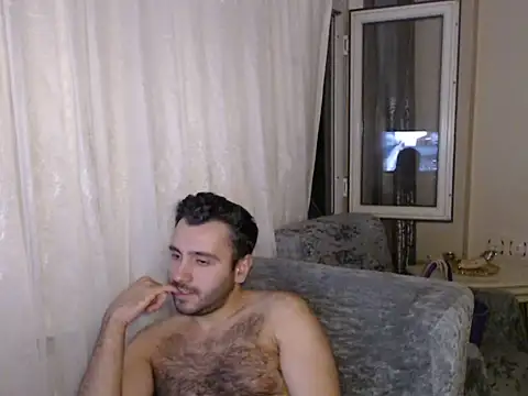 handsomeee04 Webcam Show